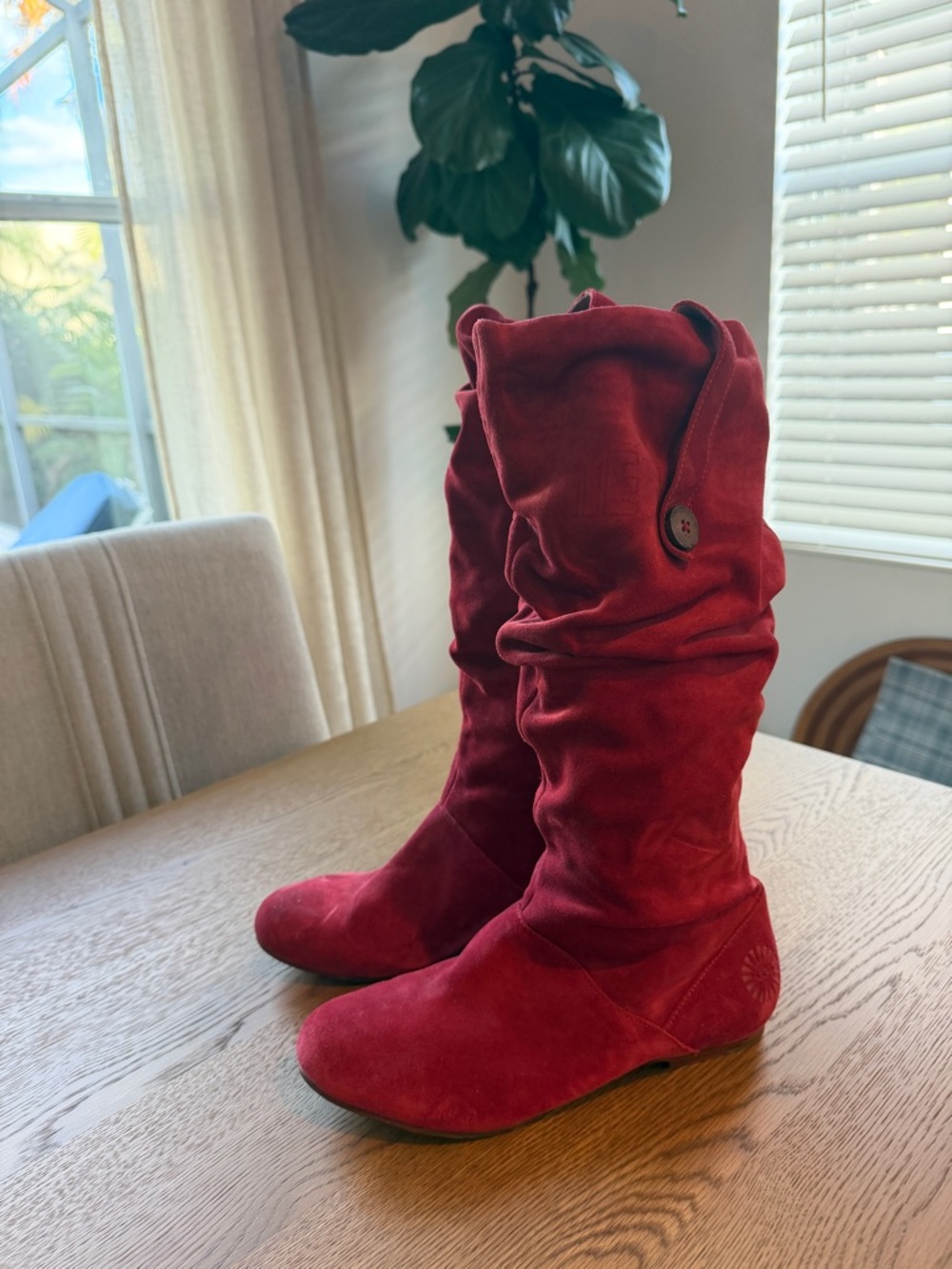 Ugg Highkoo Red Suede Leather Slouch Boots  Size 8.5